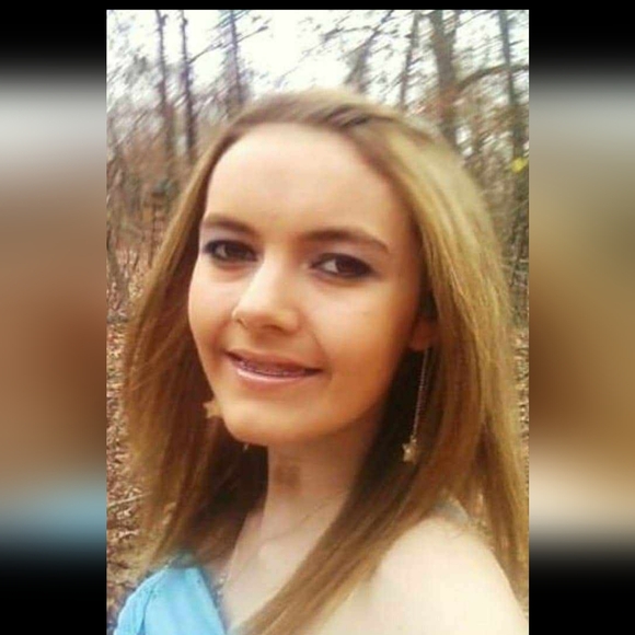 Meet your Posher, Rachel marie - Picture 15 of 16